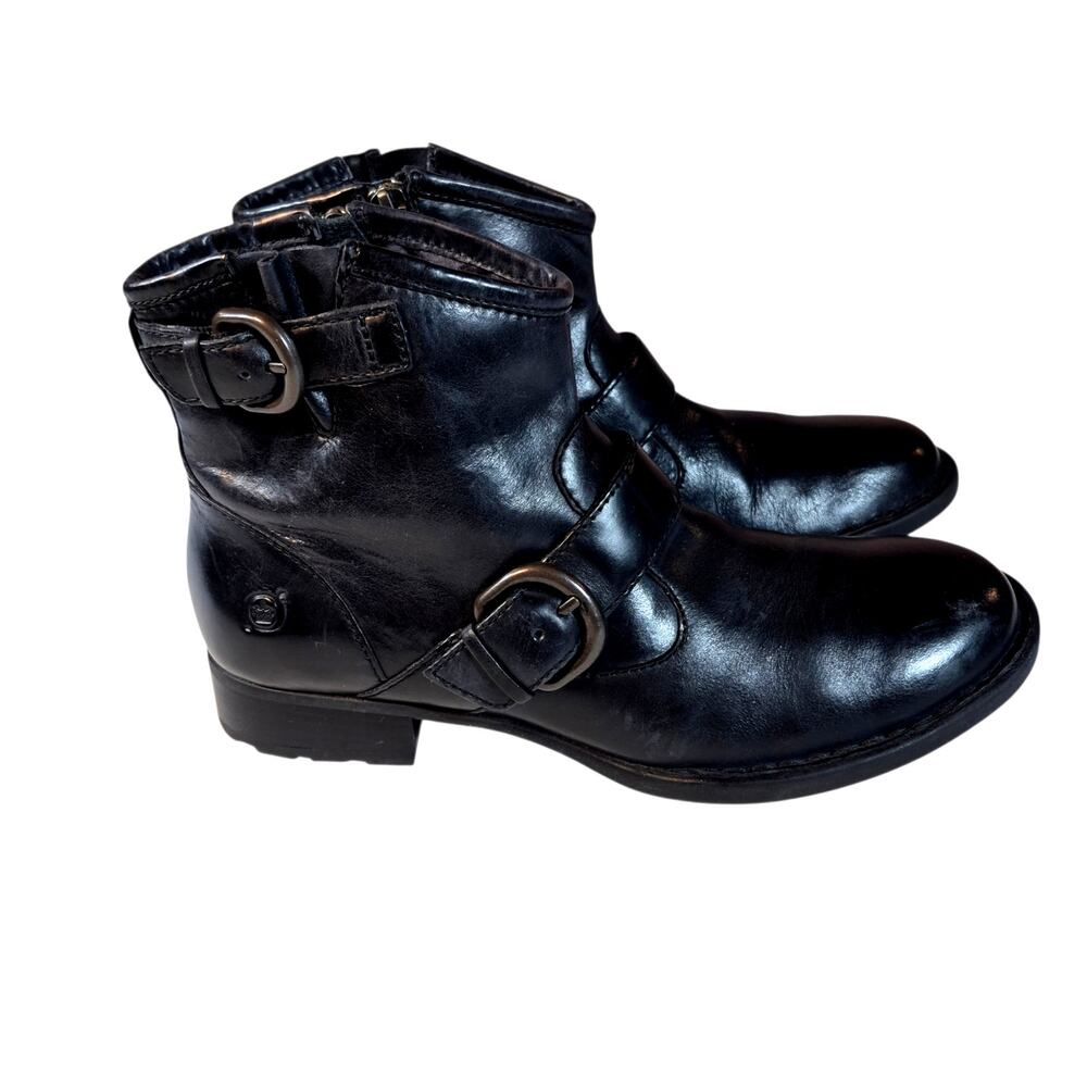 Born 'Regis' Women's Moto Black Leather Ankle Boots Inner Zip Buckle Accents 7.5